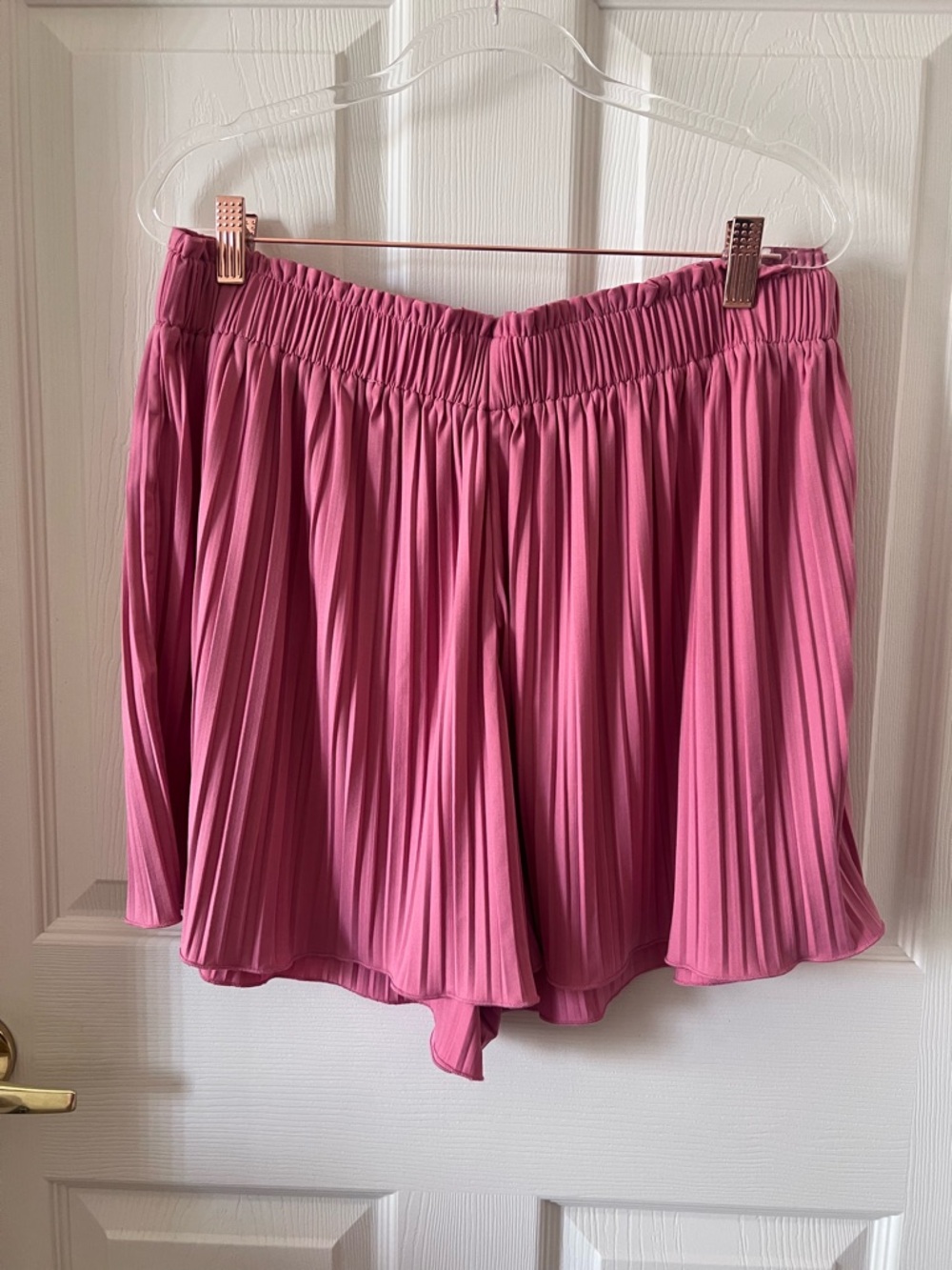 LOFT Dusty Rose Pink Pleated High Waist Shorts Large